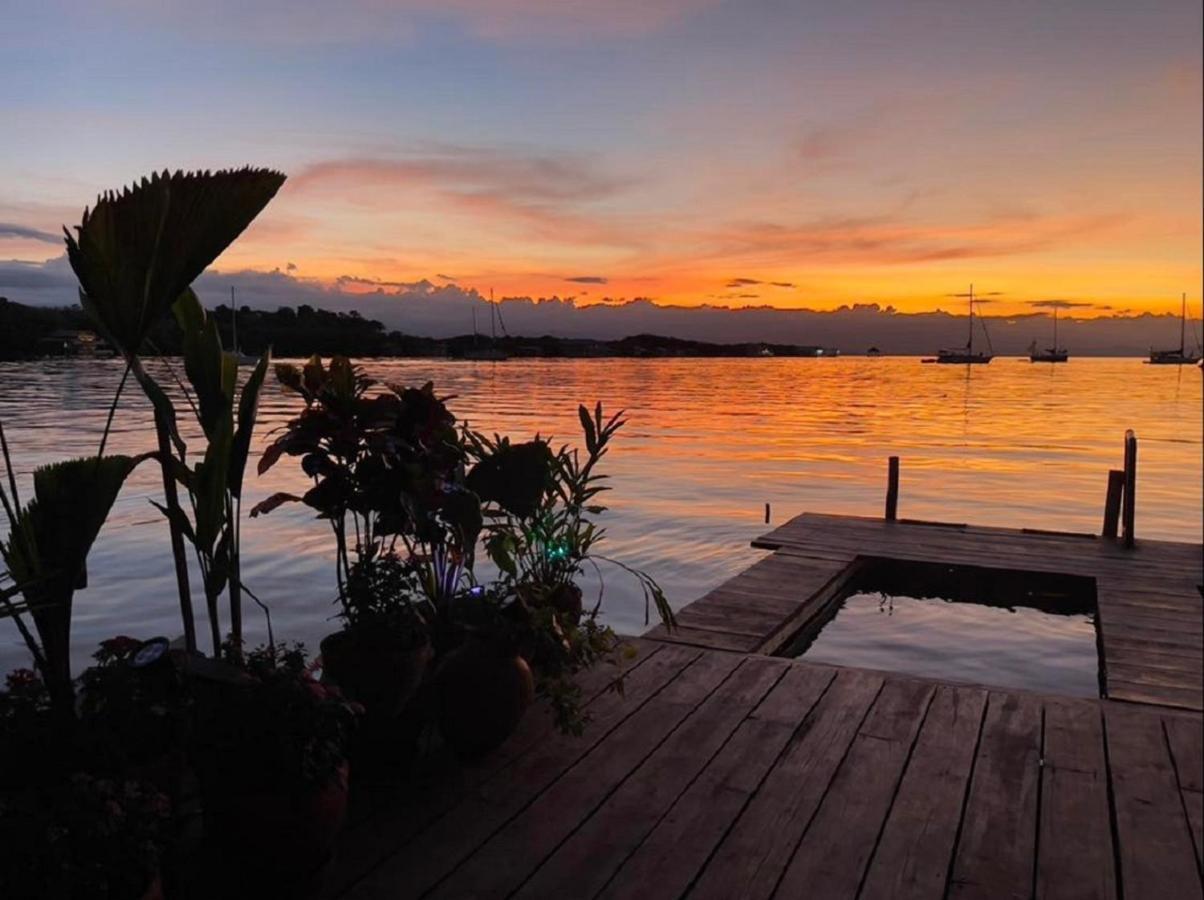 Villa Amaya Bocas del Toro Exterior foto