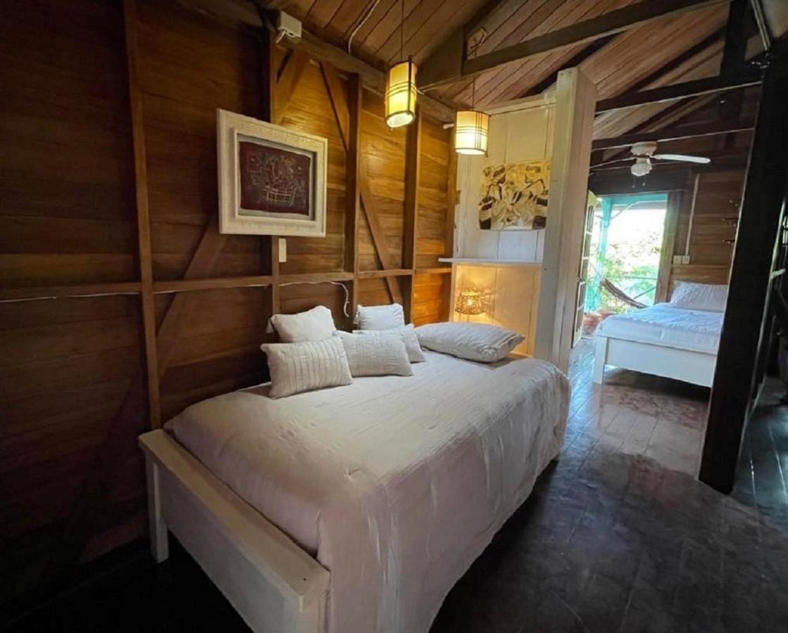 Villa Amaya Bocas del Toro Exterior foto