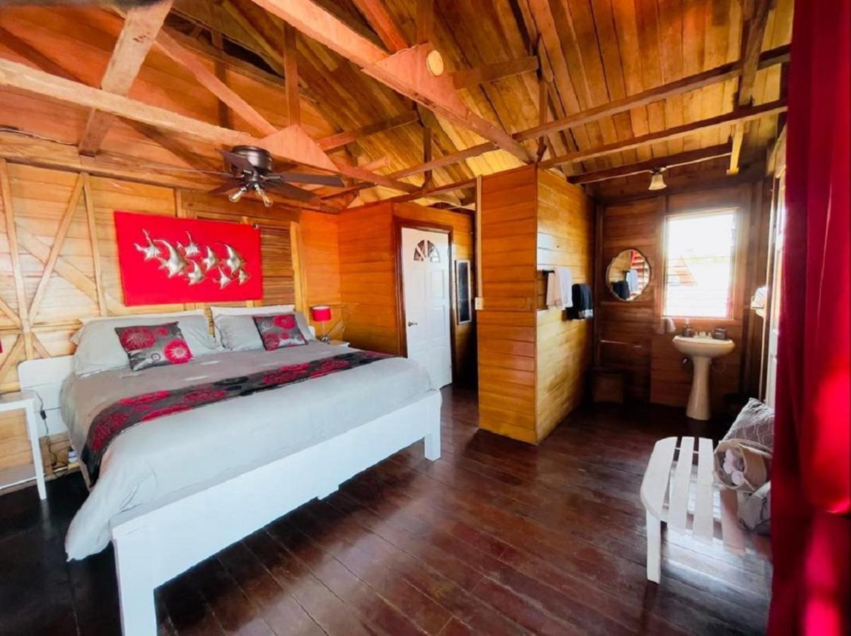 Villa Amaya Bocas del Toro Exterior foto