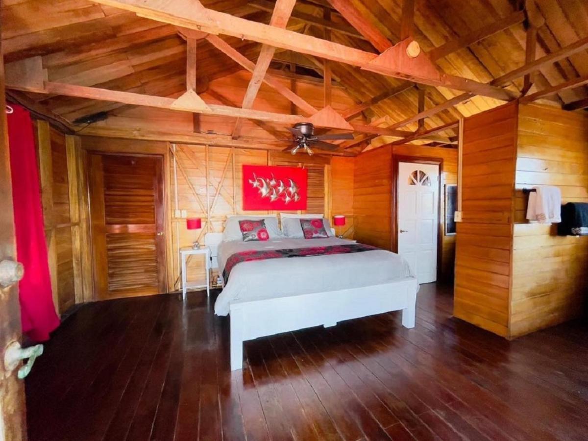 Villa Amaya Bocas del Toro Exterior foto